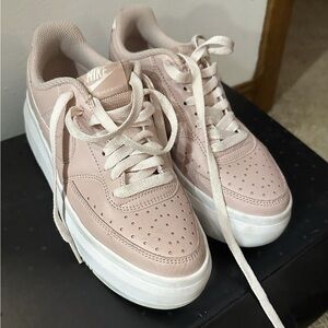 Nike Women's court vision Alta leather platform sneaker